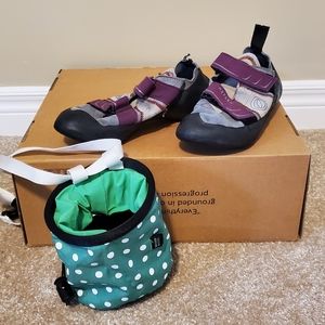 Scarpa Reflex rock climbing shoes + chalk bag 🧗‍♀️